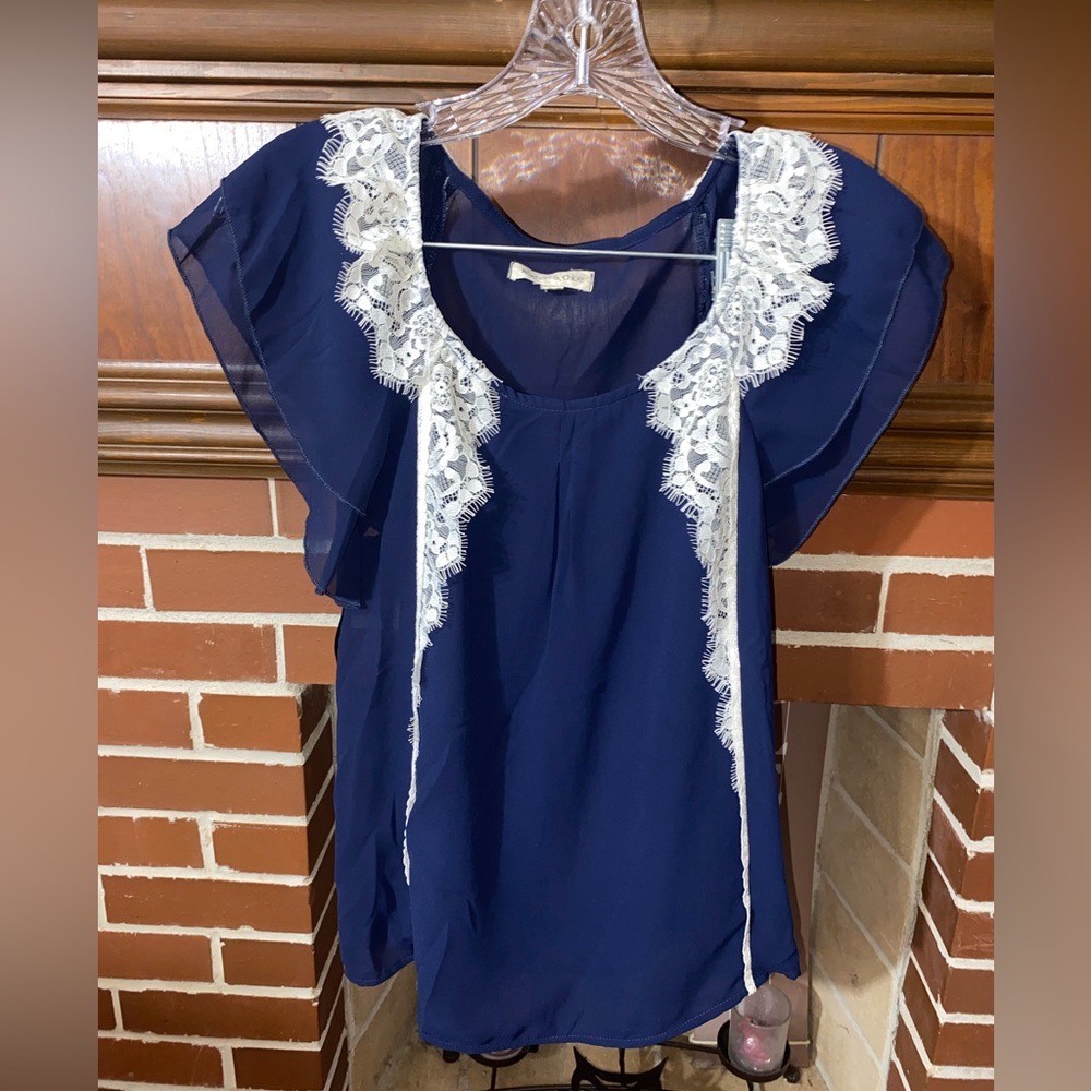 Women’s Top